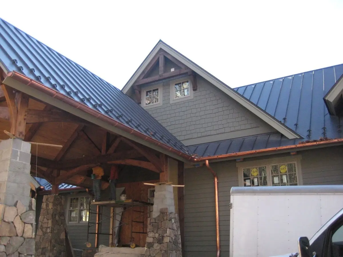 Craftsman Roofing team delivering quality roofing work in Pendair Heights